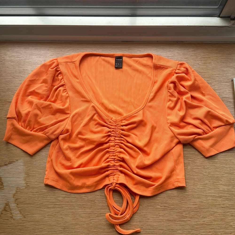 Orange shirt 🧡🍊